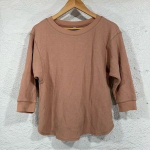 Uniqlo Blush Thermal 3/4 Sleeve Heavyweight Shirt